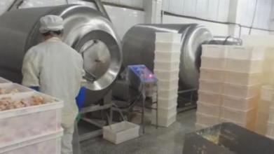 真空滾揉機客戶現(xiàn)場